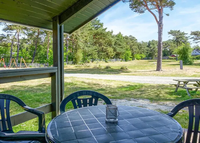 2 Bedroom Awesome In Casa vacanze *